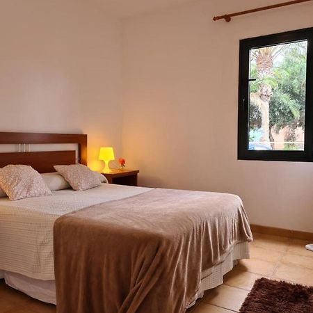 Amagante Hostel Corralejo Extérieur photo
