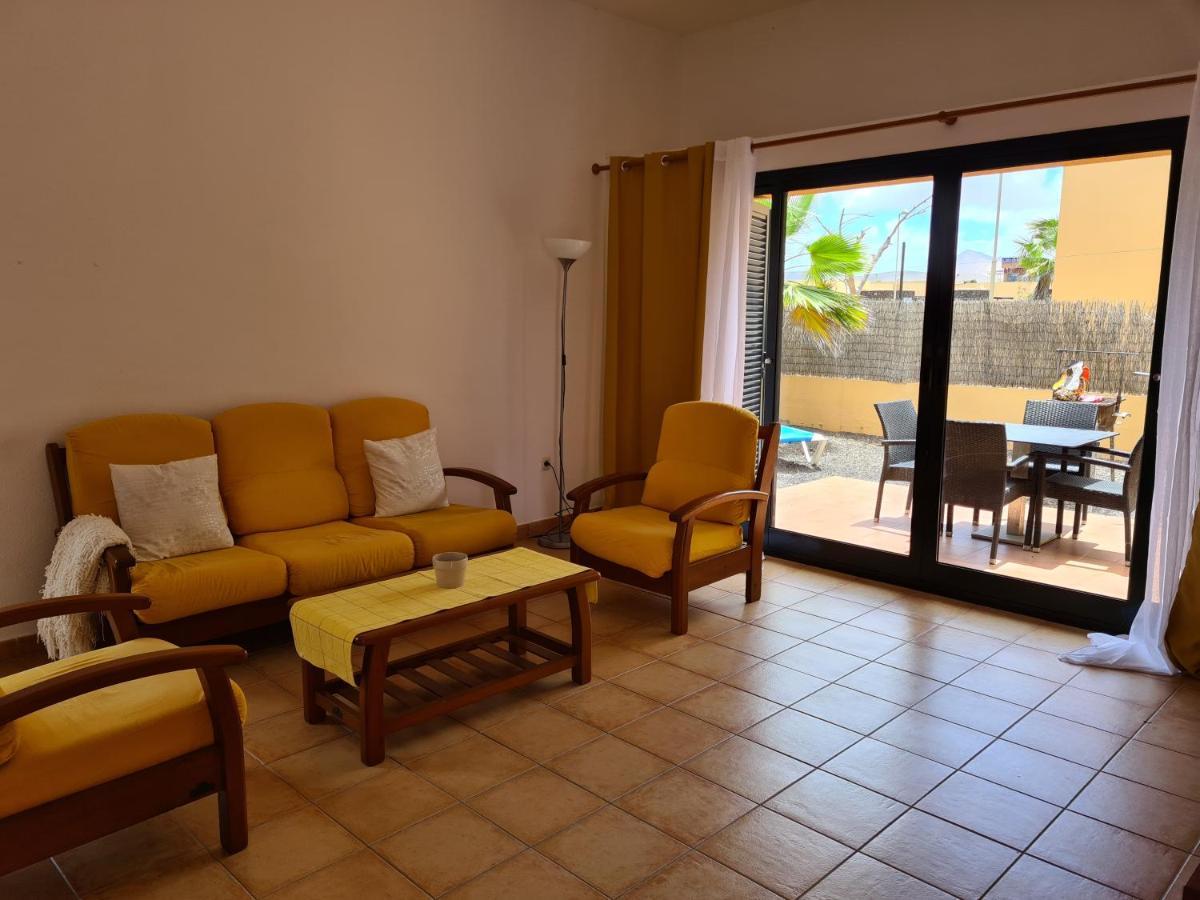 Amagante Hostel Corralejo Extérieur photo